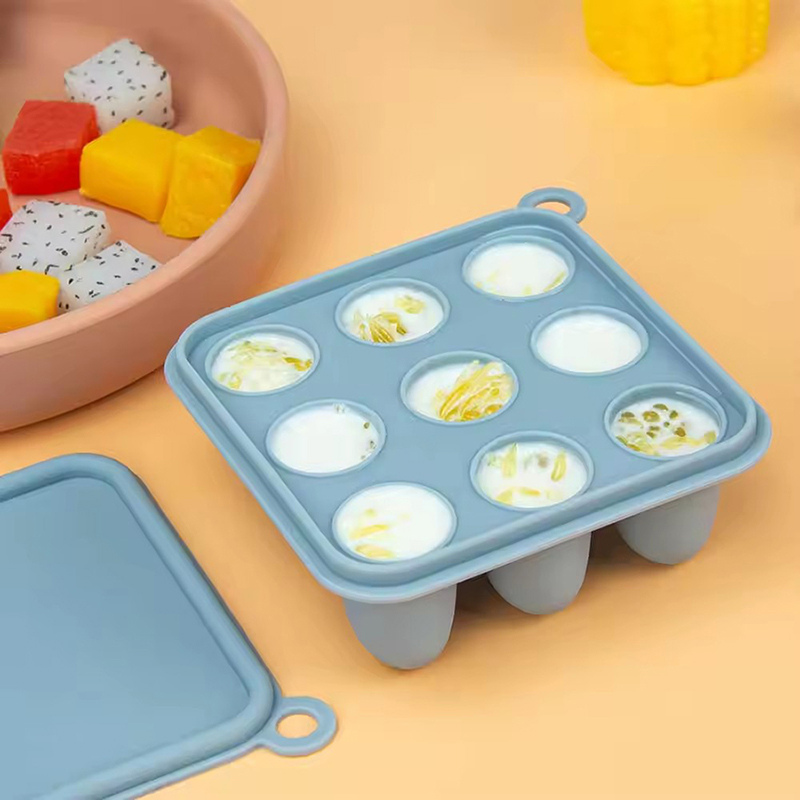シリコン製ベビーフード冷凍トレイ（蓋付き）フルーツフードフィ - Baby Food Hero のレビューと価格